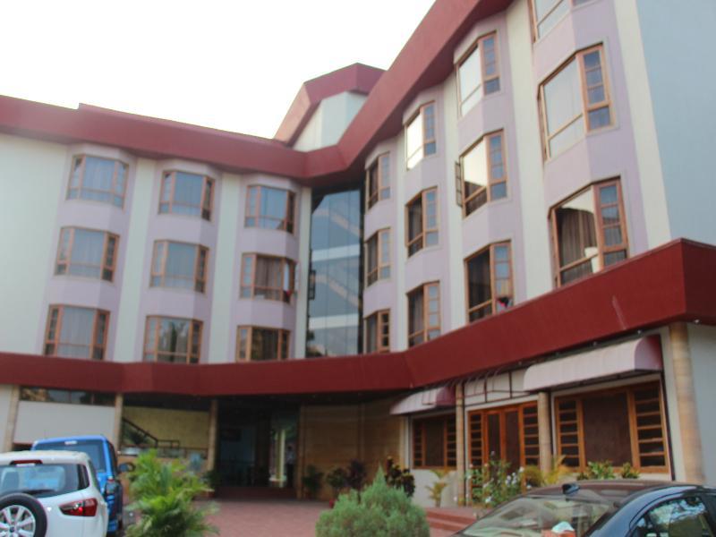 Chances Resort And Casino An Indy Resort Panaji Exterior foto