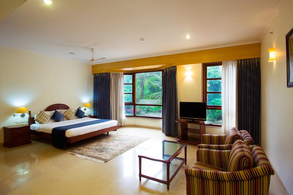 Chances Resort And Casino An Indy Resort Panaji Exterior foto