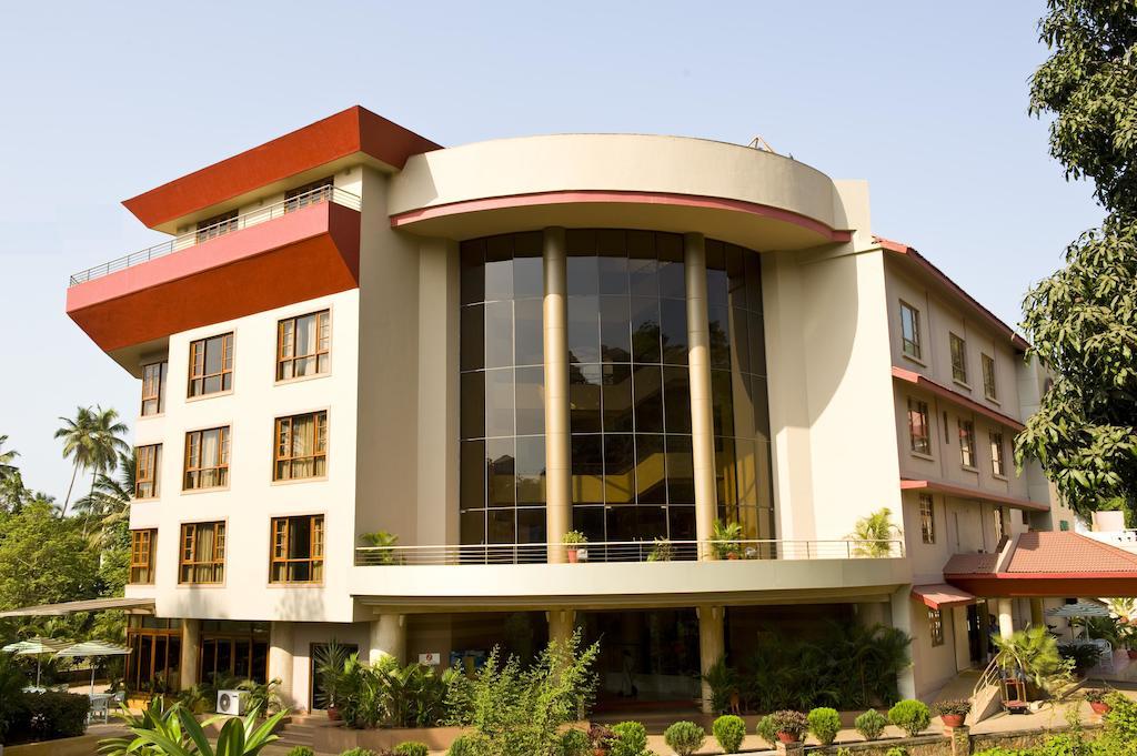 Chances Resort And Casino An Indy Resort Panaji Exterior foto