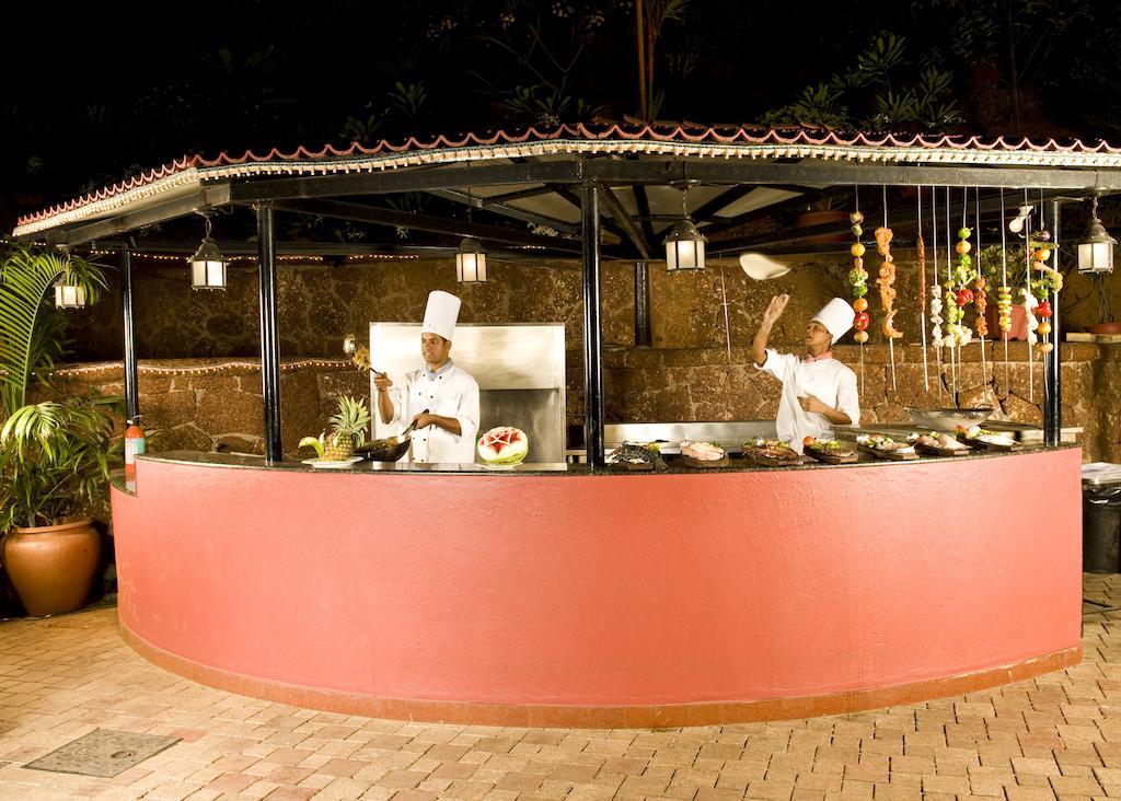 Chances Resort And Casino An Indy Resort Panaji Exterior foto