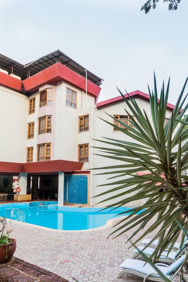 Chances Resort And Casino An Indy Resort Panaji Exterior foto